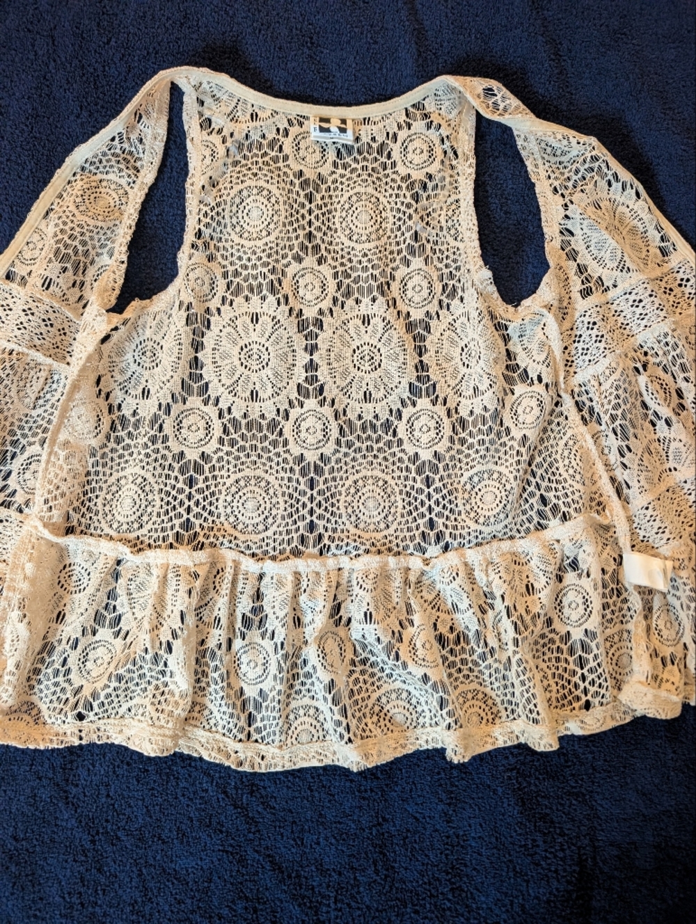 Cream Crochet Lace open Vest Cardigan Boho Festival Cottagecore coquette - Picture 3 of 7
